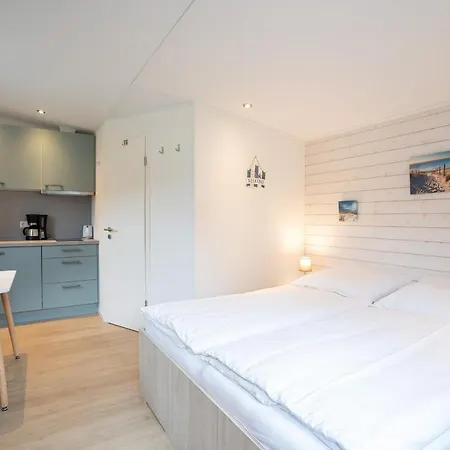 Ostseecamp Luebecker Bucht Ostseekrabbe Mit Kostenfreier Saunanutzung