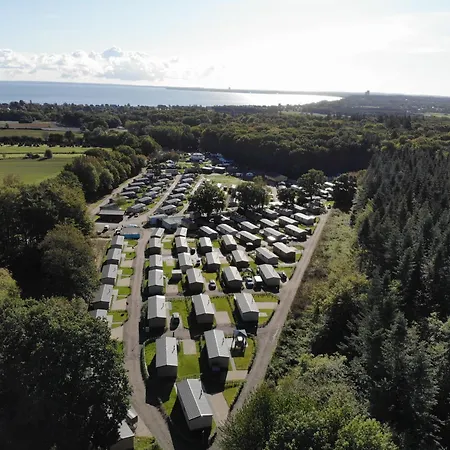 Feriehus Ostseecamp Luebecker Bucht Ostseekrabbe Mit Kostenfreier Saunanutzung Scharbeutz